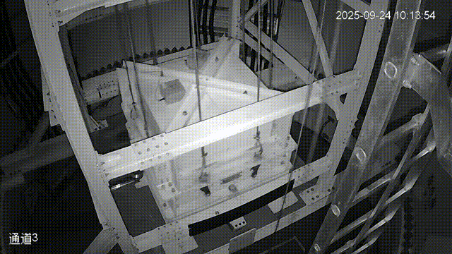 “樺加沙”12級(jí)臺(tái)風(fēng)過境畫面Part001.gif “樺加沙”12級(jí)臺(tái)風(fēng)過境畫面Part001.gif