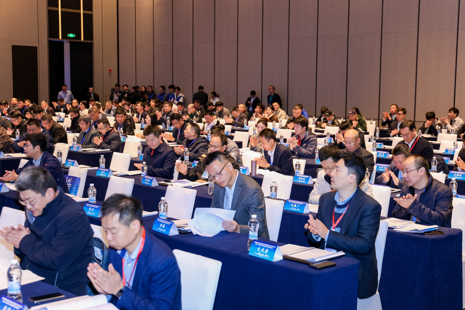 整體1.jpg 整體1.jpg